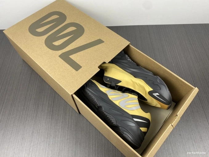 Yeezy 700 Flux' MNVN GZ0717 'Honey Boost 0730